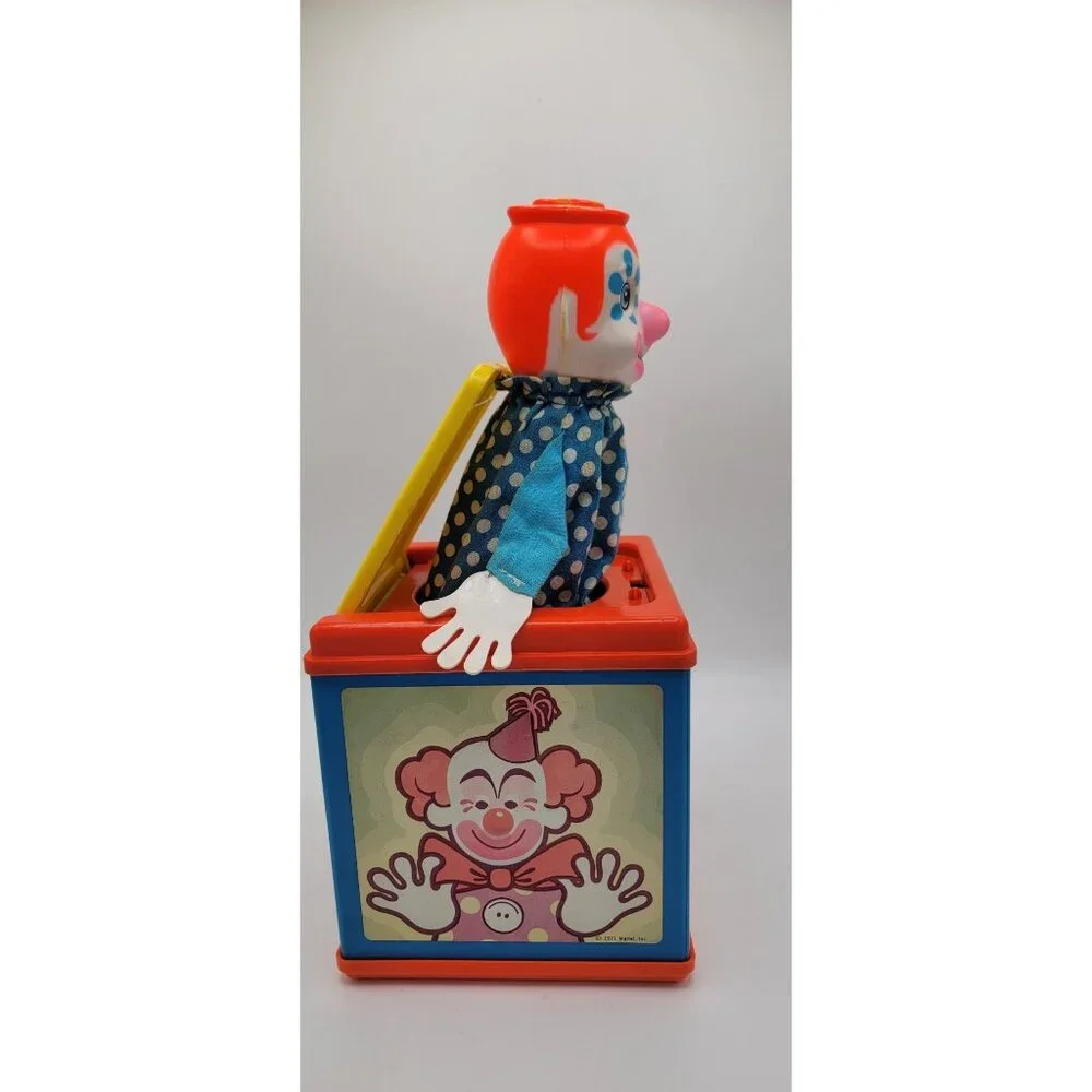 Vintage 1976 Mattel Jack-in-the-Box – Musical Pop-Up Clown – WORKS – Original Se - Picture 5 of 7